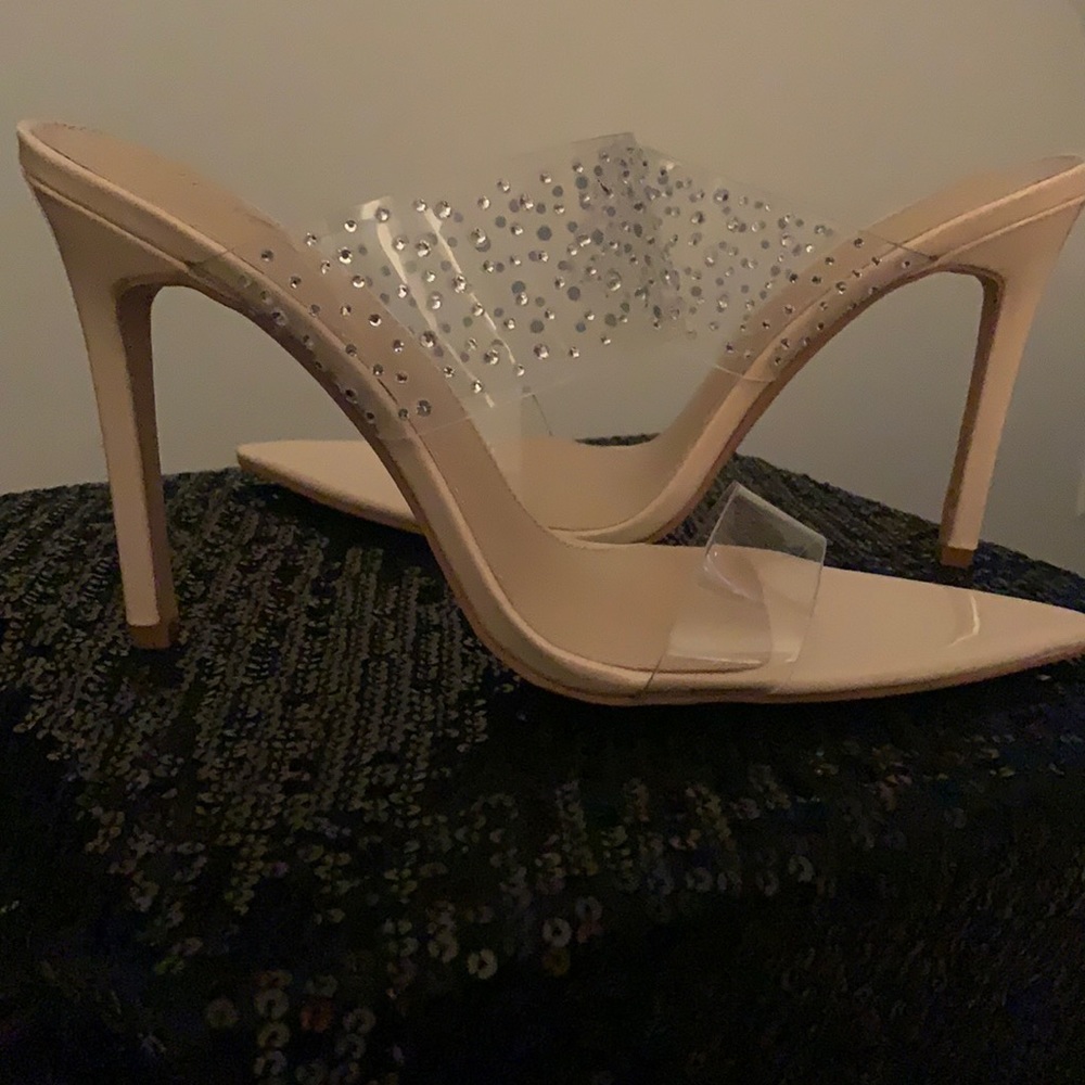 Womans 4 inch heels with Rhine Stone cross straps